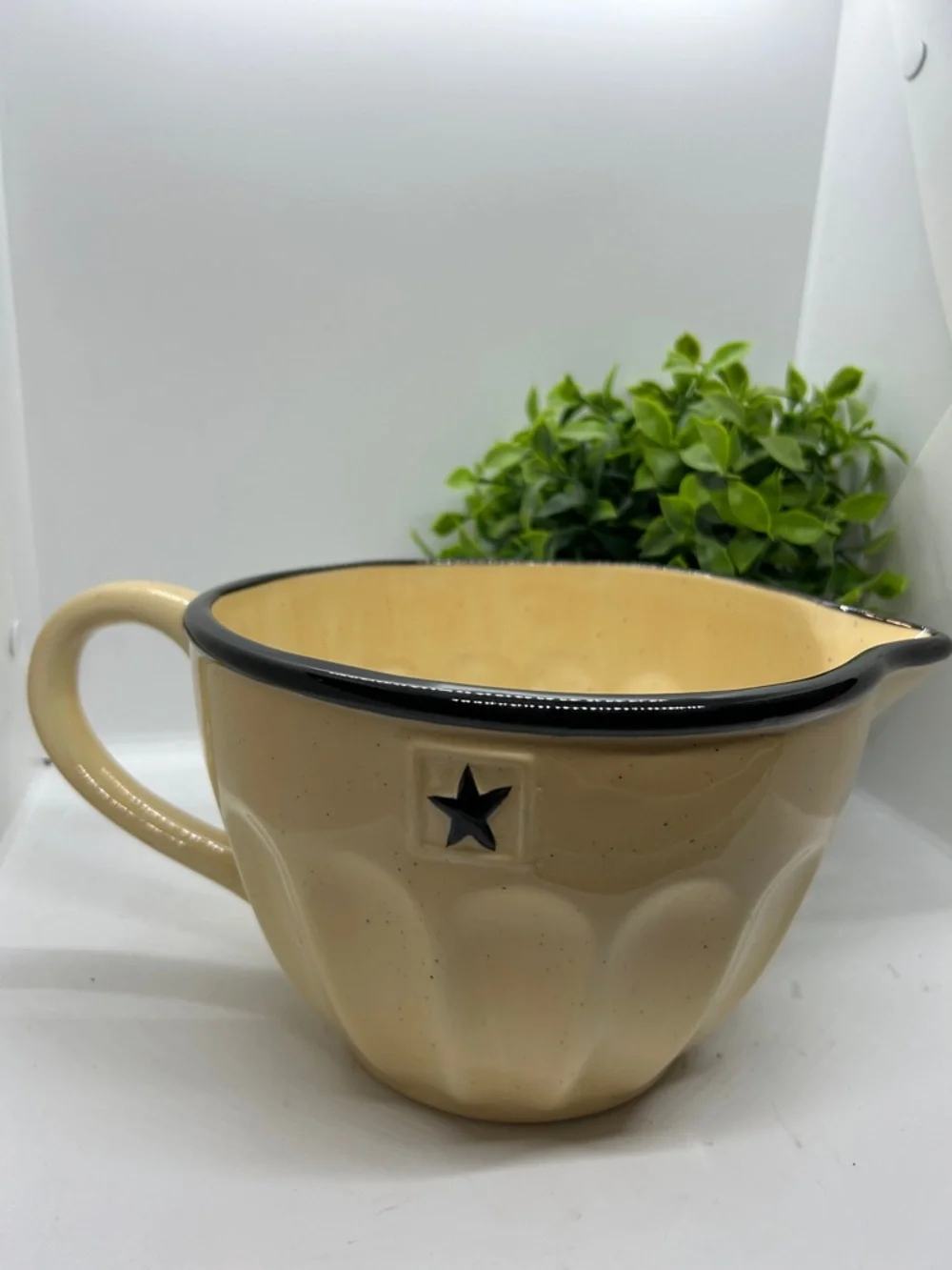 Park Designs Black Star Batter Bowl RARE FIND Brand New Unused